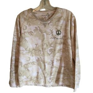 Nicole Miller Camo Crew Neck Blush Sweatshirt. Size Medium